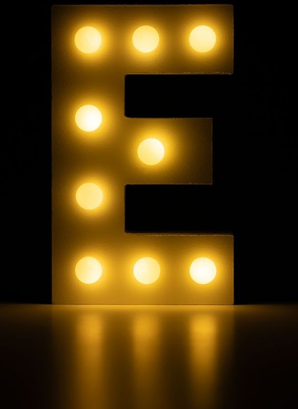 LED Letter - E - Afmeting 16x11 cm - Verlichting