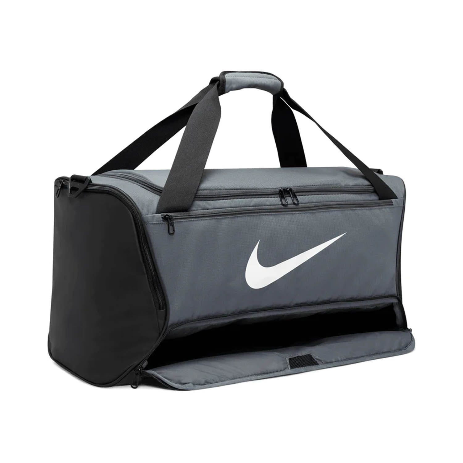 Nike  Brasilia Duffel Bag