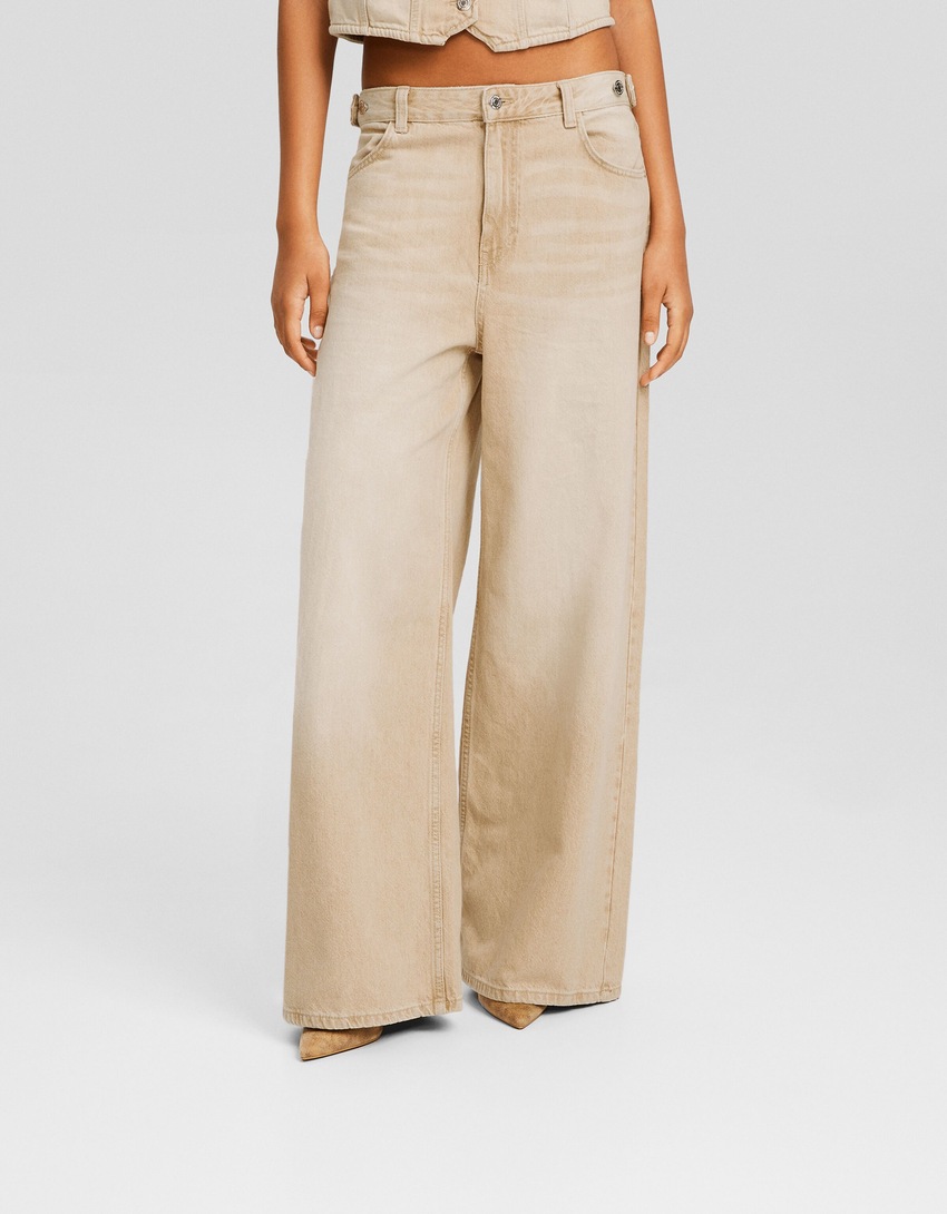 calça jeans de perna larga