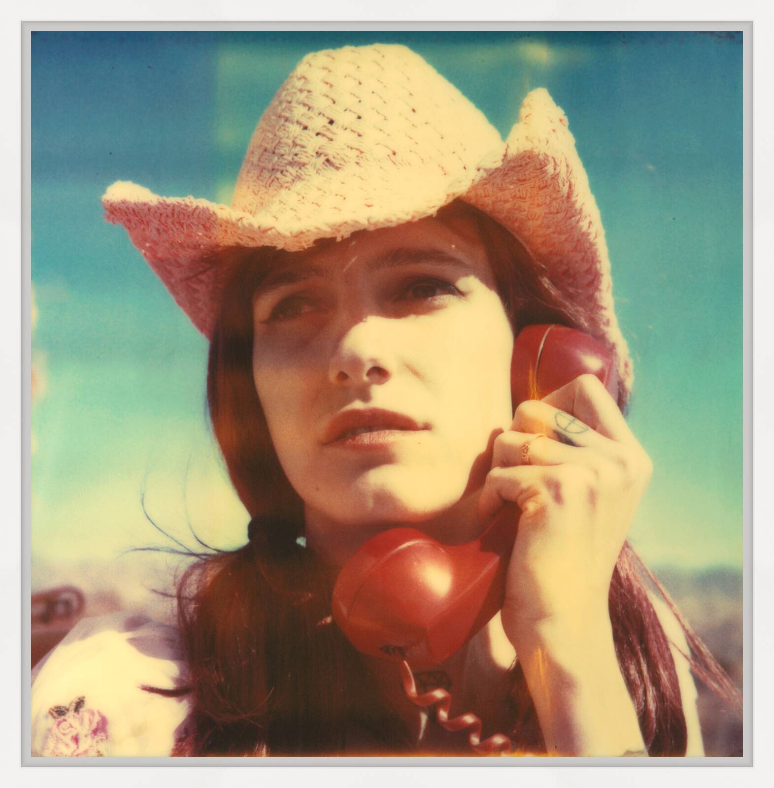 Her last call by Stefanie Schneider - Limited Edition. Edition of: 150. Signed.