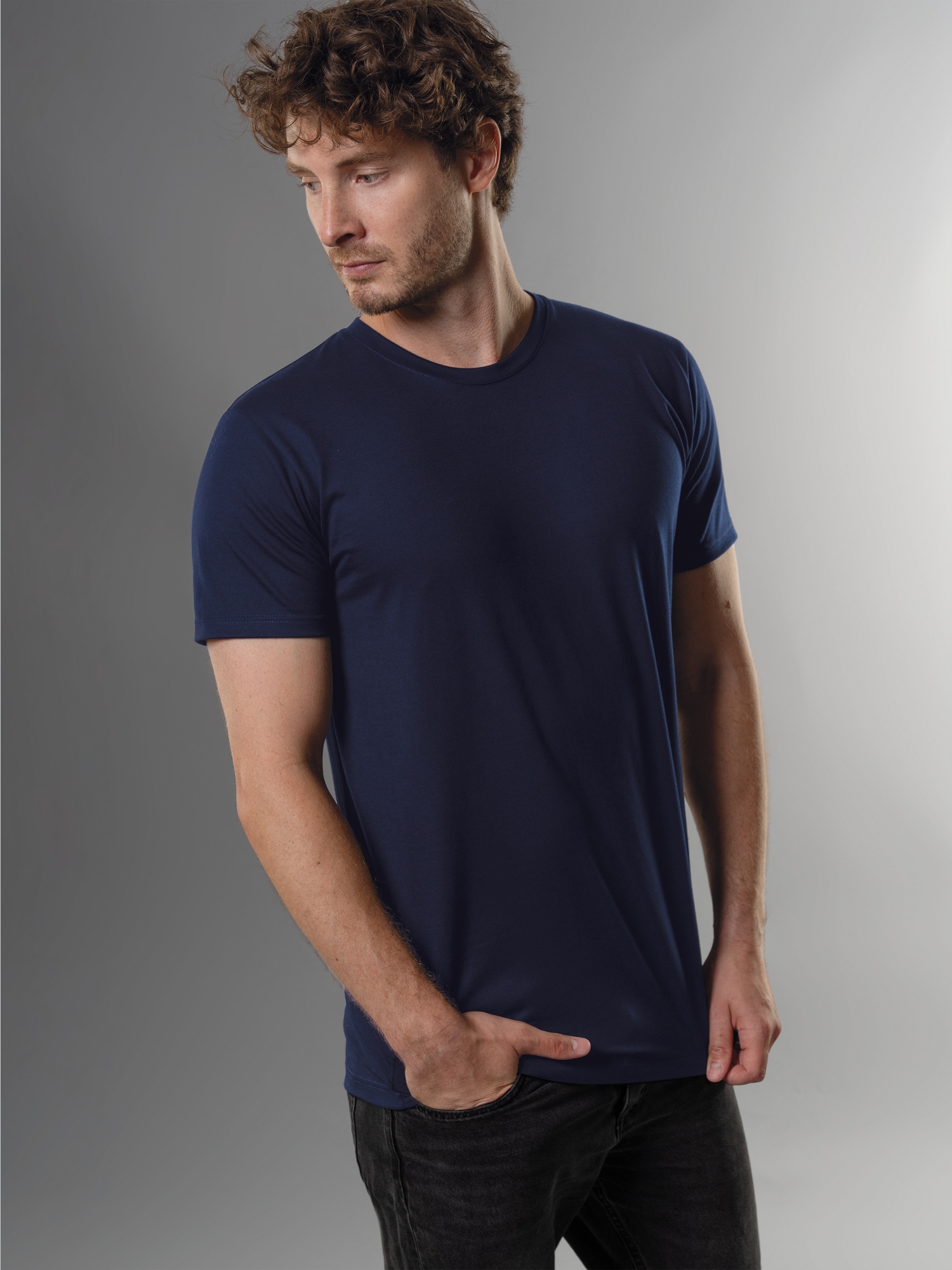 Slim Fit T-Shirt aus DELUXE Baumwolle Navy