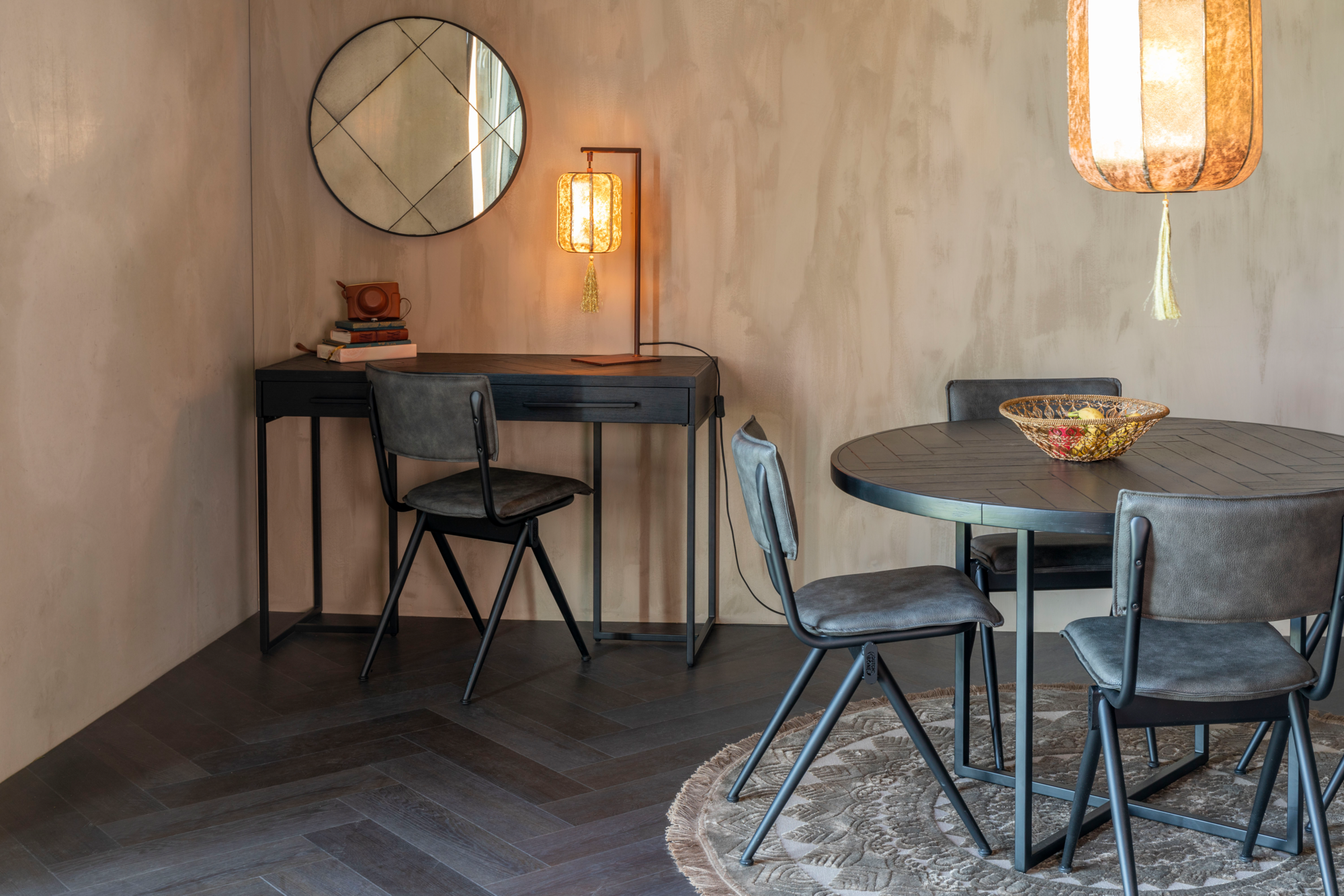 Eettafel Class bruin rond 120 cm