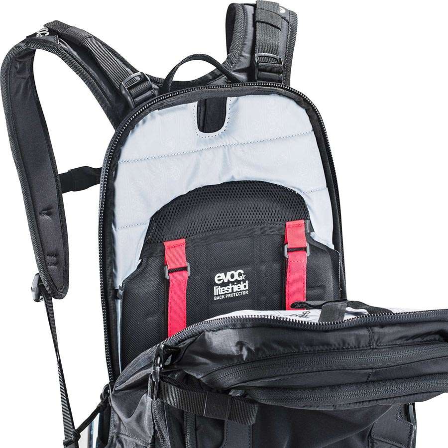 Evoc FR Tour 30L Dagrugzak Zwart