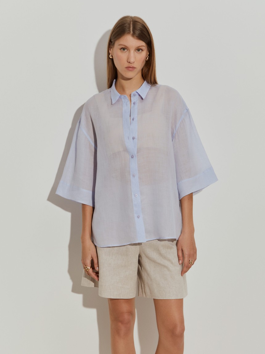 Camisa oversize manga curta em rami
