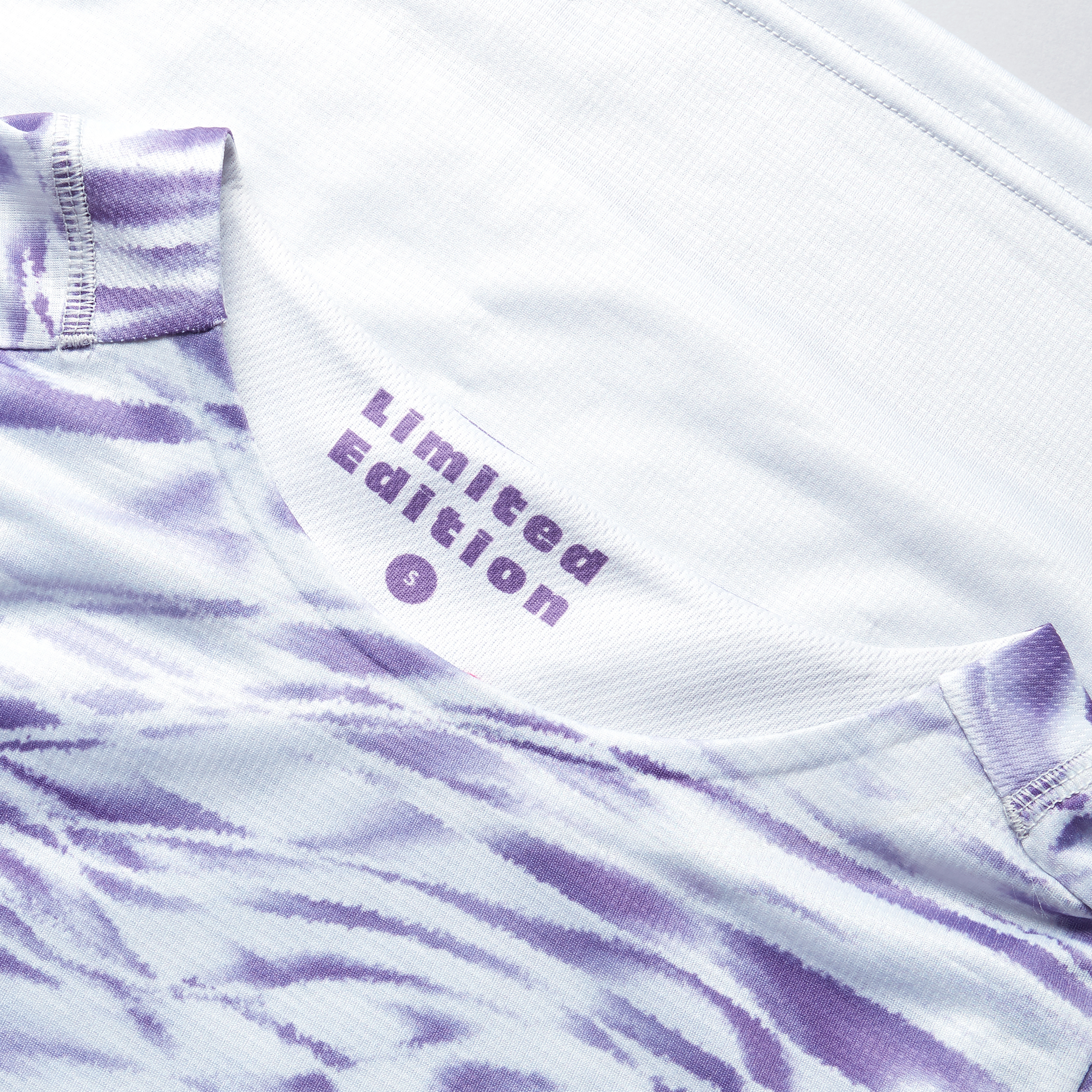 Marble Women's LTD Printed L/S Tee