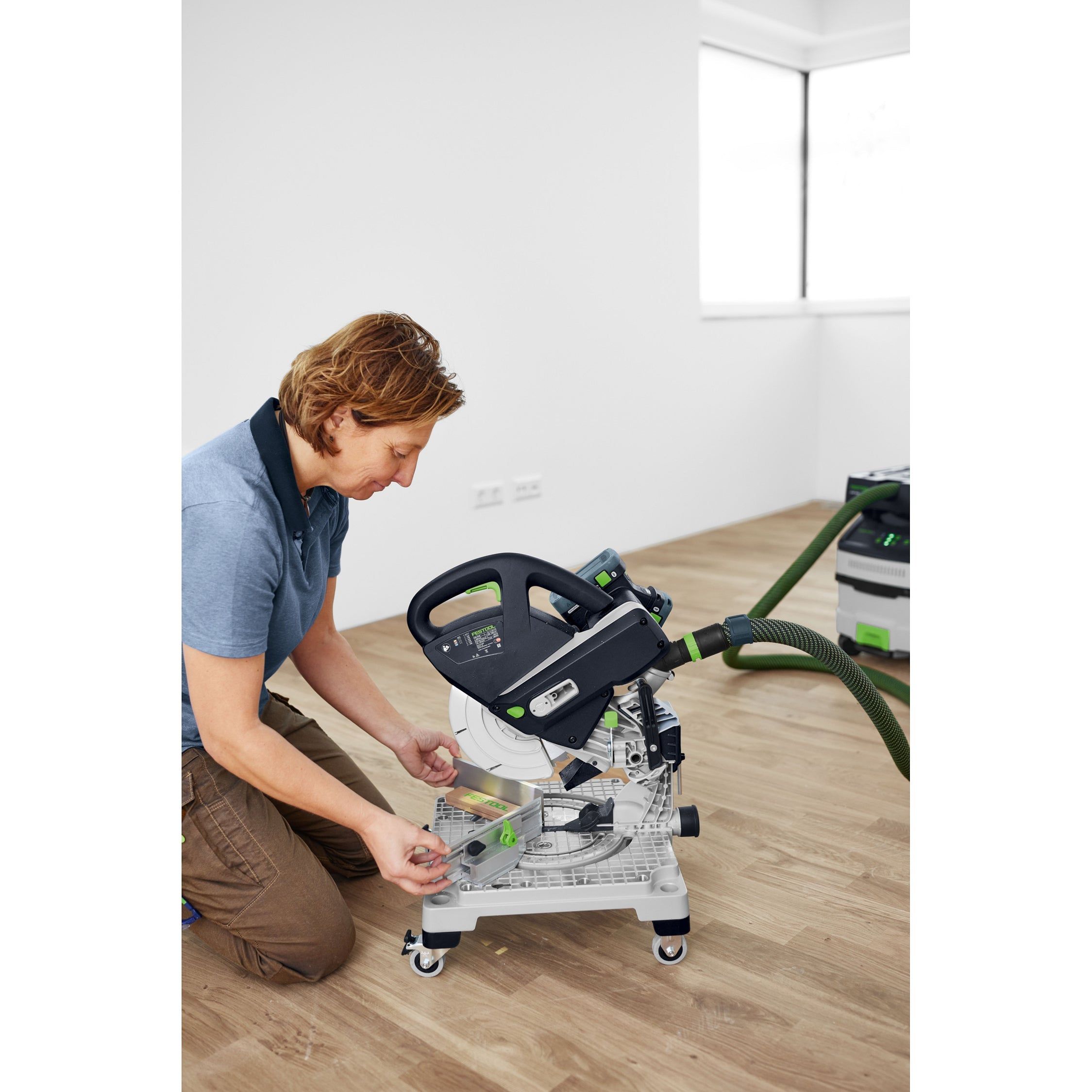 Festool SYMC 70 4,0 EBI-Plus SYMMETRIC Accu Plintenzaag 18V 4.0Ah - 577464