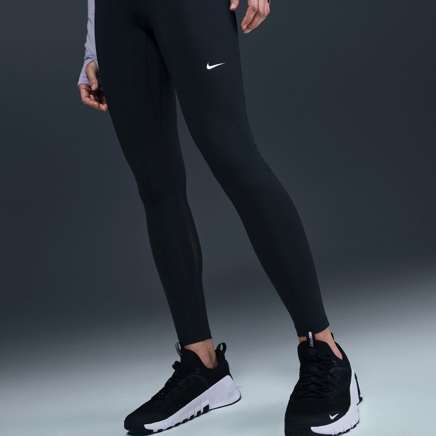 Nike Pro