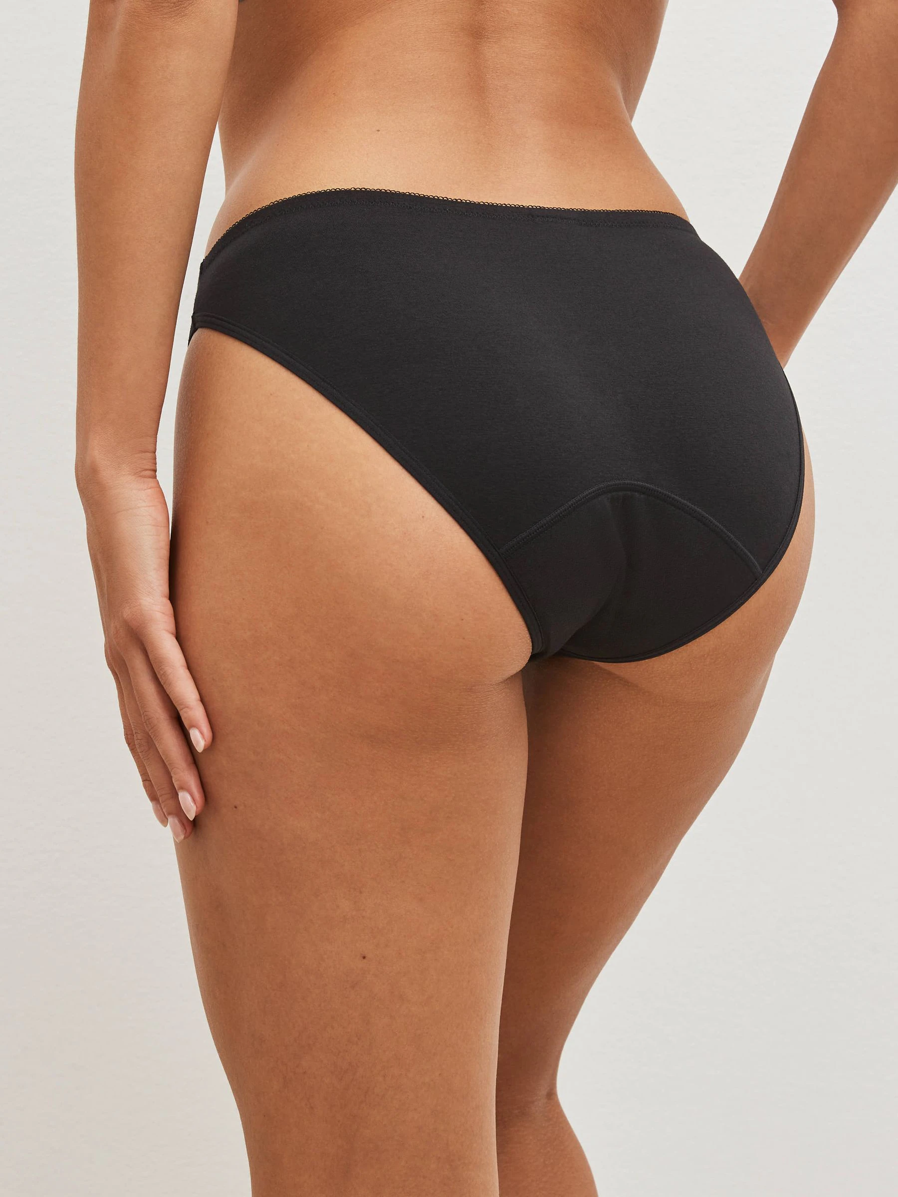 Zwart - Verpakking van 3 volledige katoenen menstruatieonderbroeken met medium flow
