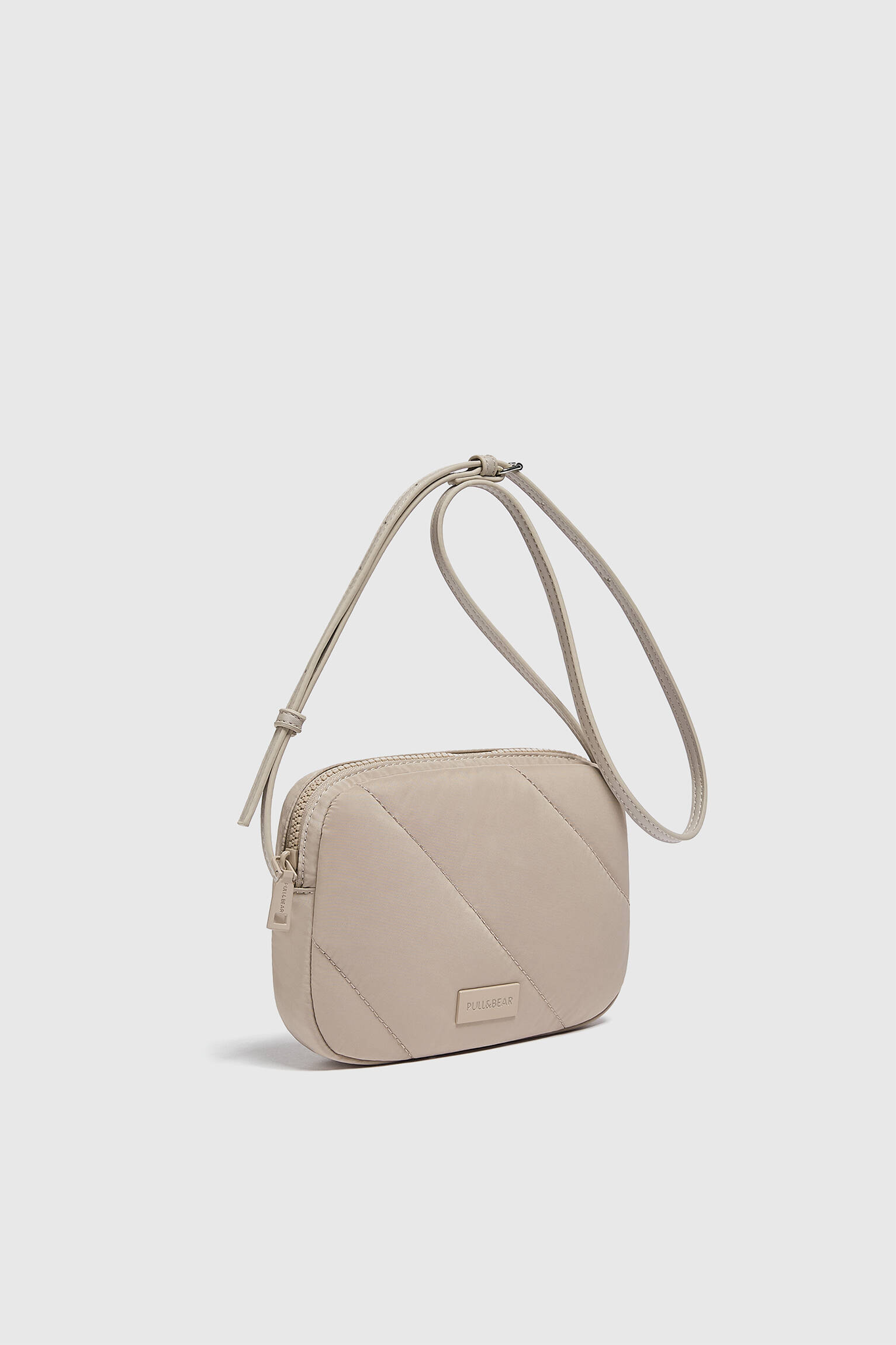 Mini bolsa transversal acolchoada - tostada