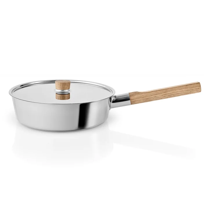 Eva Solo - Nordic Kitchen Sautierpfanne mit Deckel Ø 24 cm, Edelstahl / Eiche