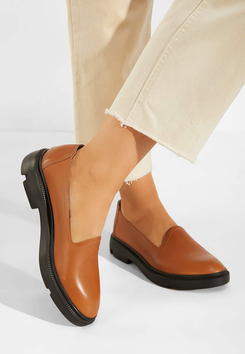 Chaussures casual femme en cuir chameau Manara