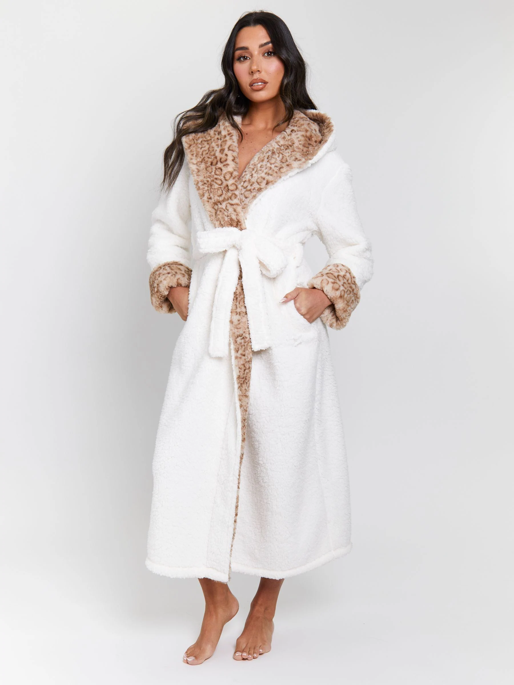 Crème - Loungeable Leopard Print Faux Fur Trim Midi Dressing Gown