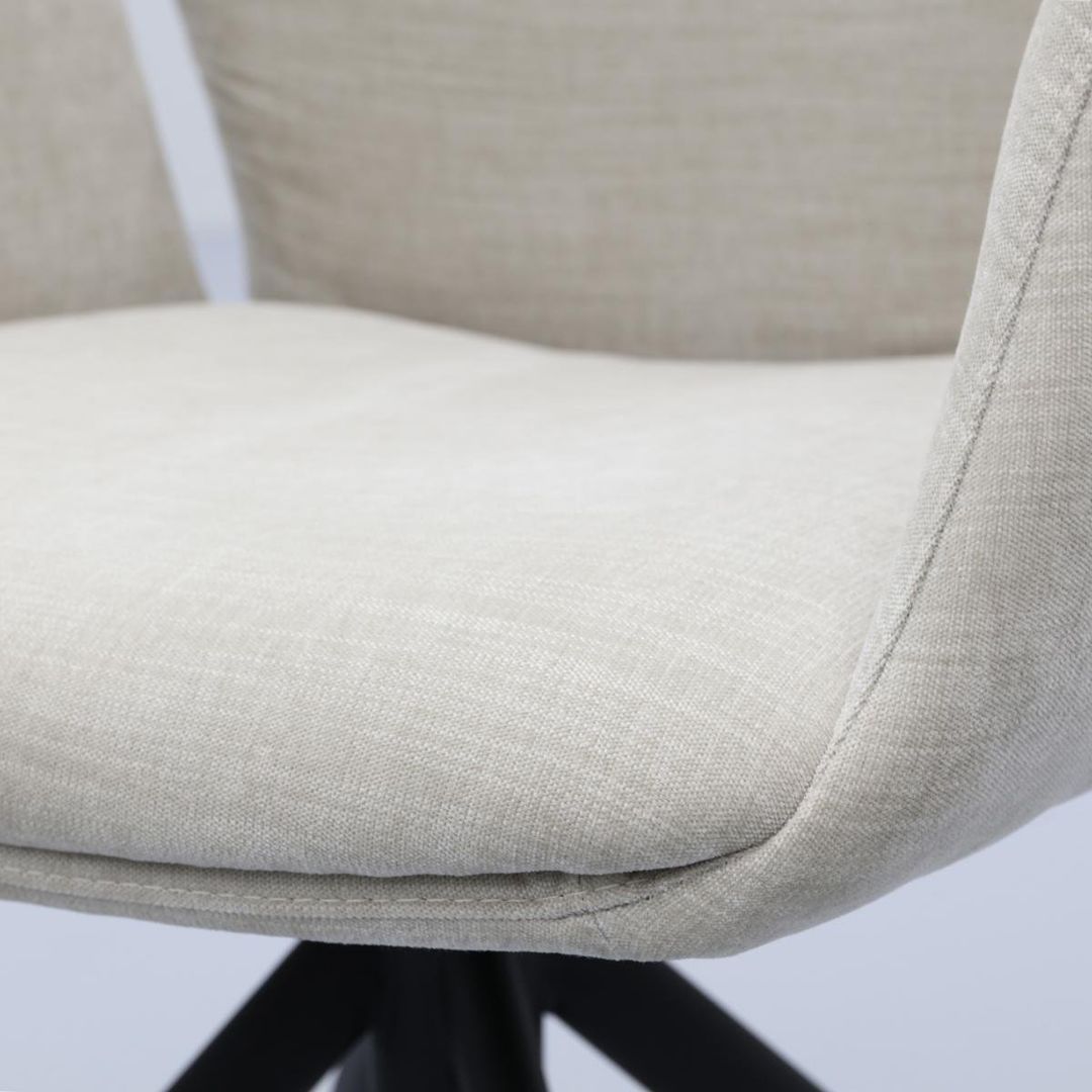 Trendhopper   Pula Eetkamerstoel