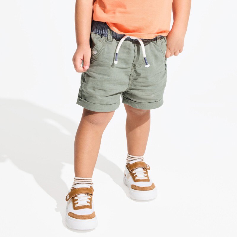 Short en lin et coton vert bébé garçon Vert