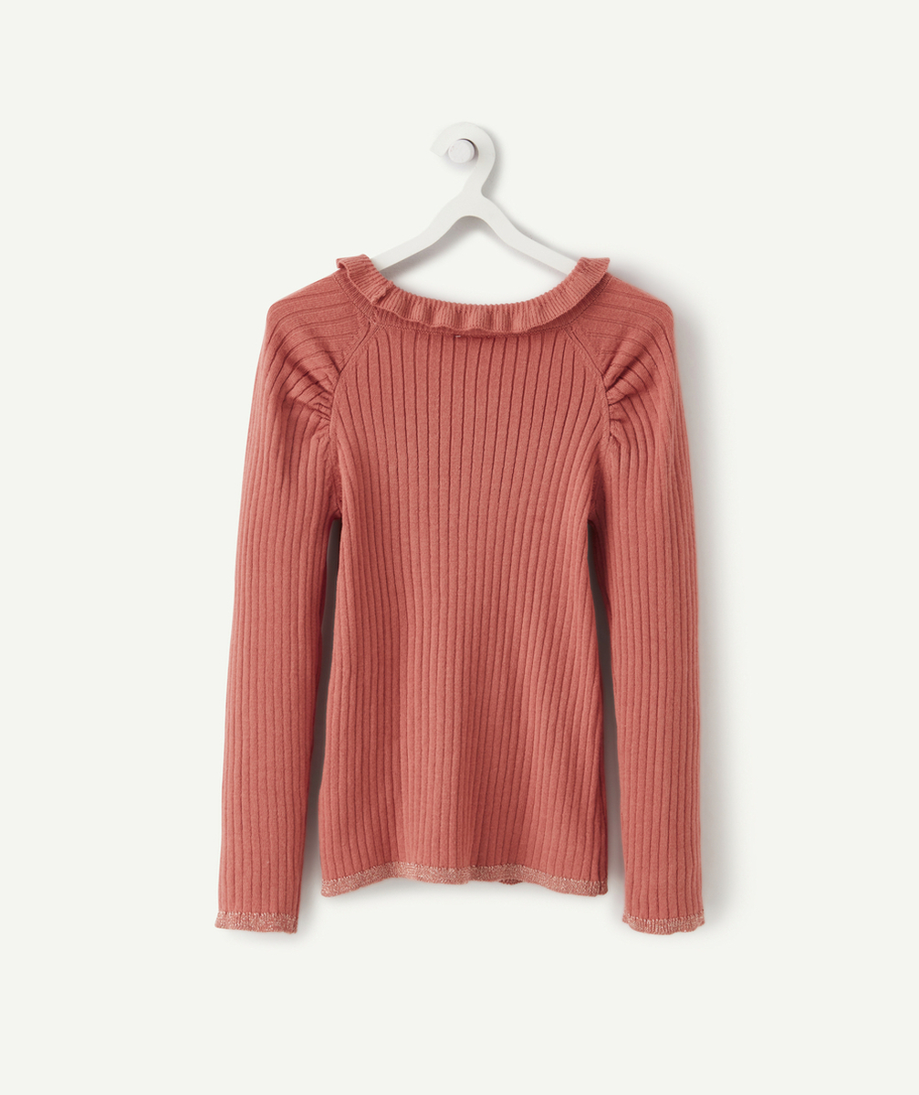 PULL FILLE ROSE À CÔTES AVEC COL MONTANT VOLANTÉ