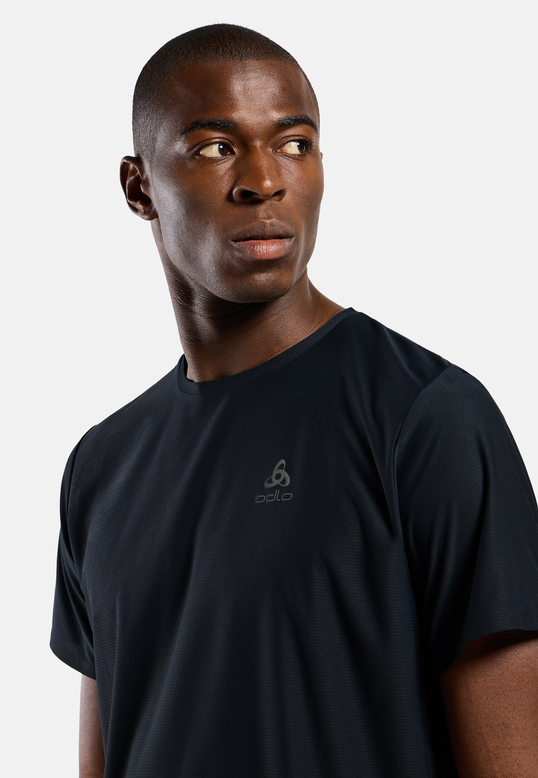 Zeroweight Chill-Tec Laufshirt 2.0 in black