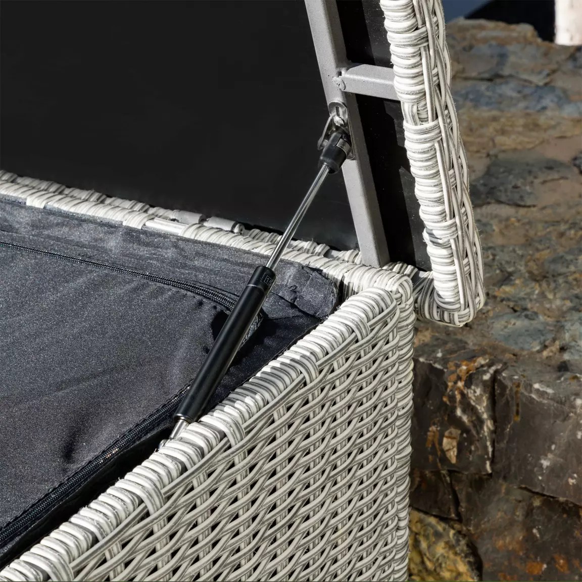 Coffre de rangement extérieur en résine tressée Calvi Gris