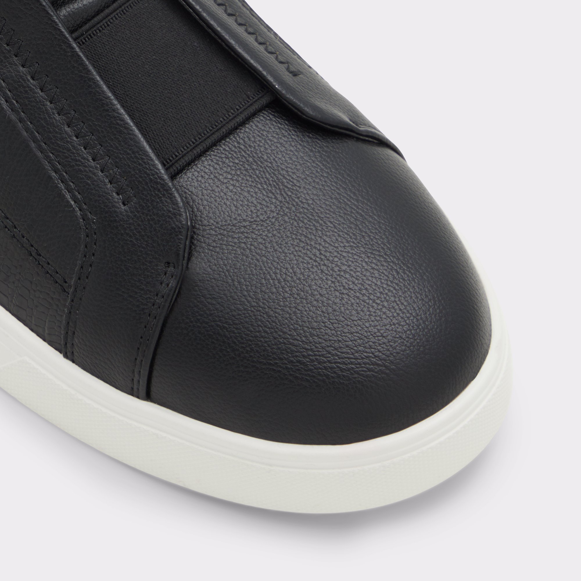 Lonespec Black Men Slip-ons