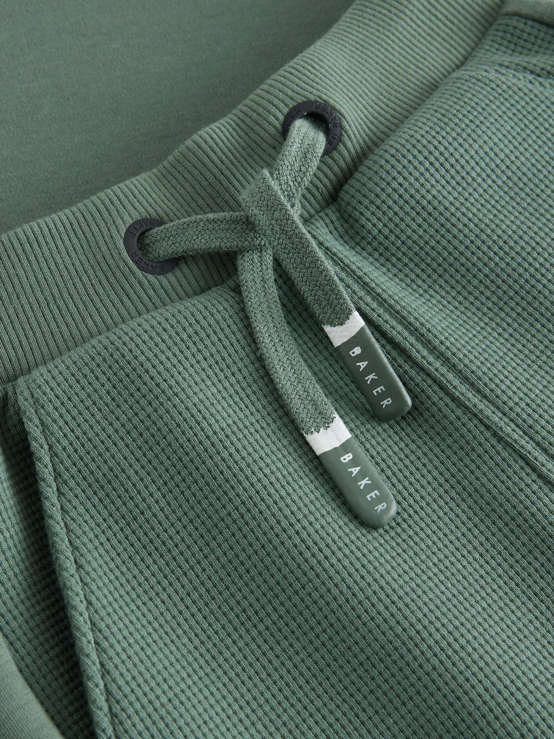 Groen - Baker by Ted Baker Colourblock Varsity T-Shirt and Shorts Set