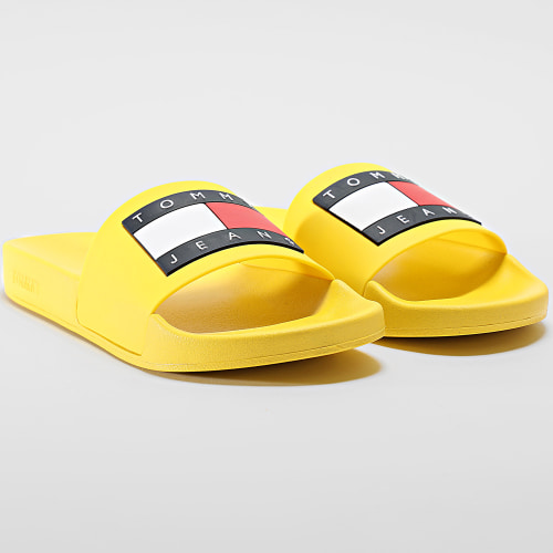 Claquettes Pool Slide Essential 1191 Star Fruit Yellow