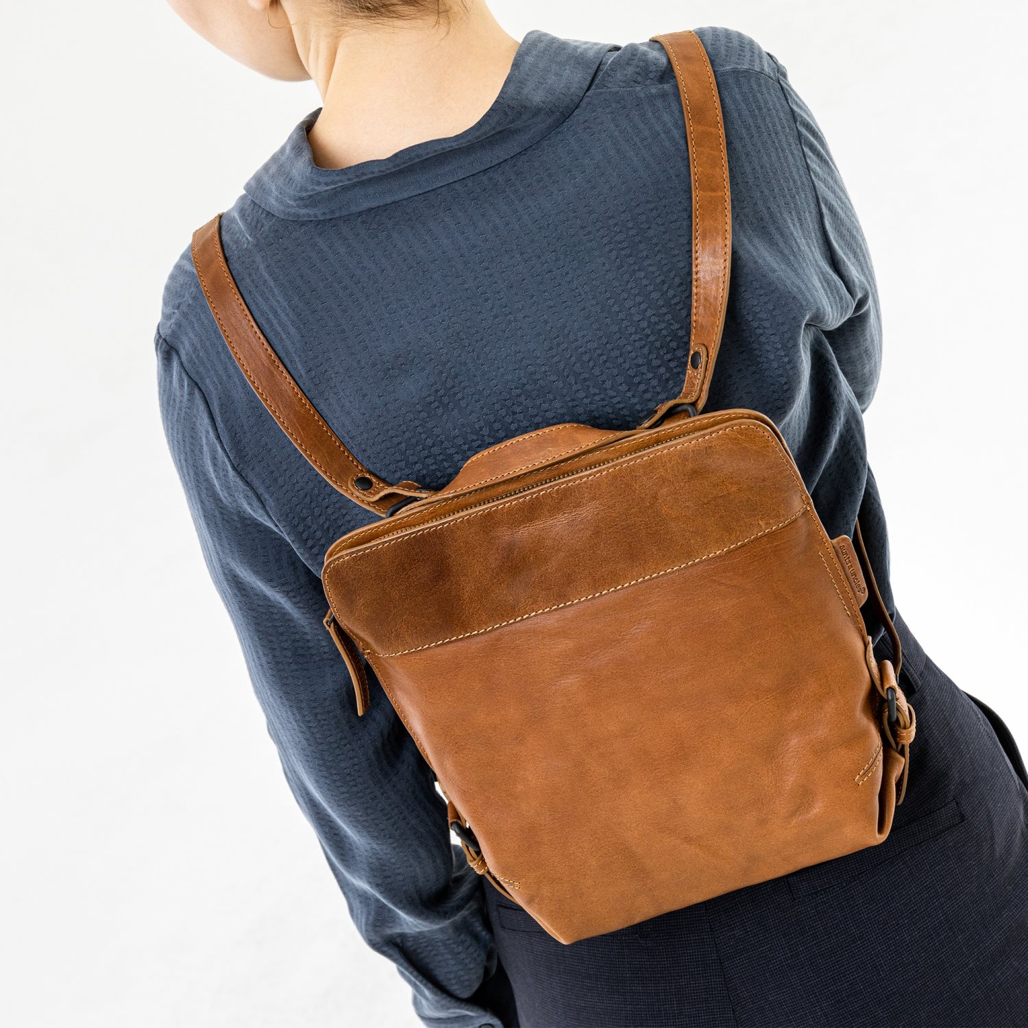 Aunts & Uncles Mrs. Crumble Cookie Backpack multi. caramel