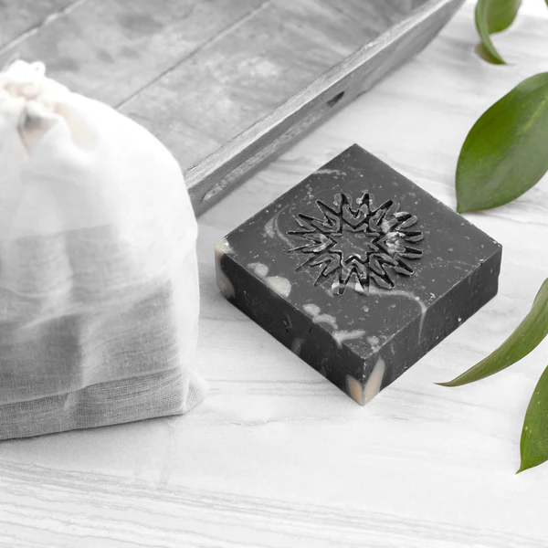 Maison meunier Savon Luxe Charbon Actif 100g