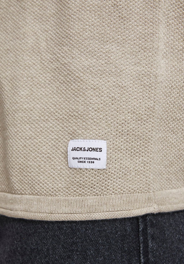 Jack & Jones Rundhalspullover »JJEHILL Einfarbiger Pullover mit angenehmem Tragegefühl«, unifarben, modisch, schmal, Baumwolle, Rundhals
