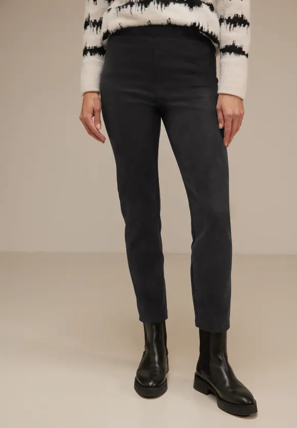 Skinny Fit Leggings - Black