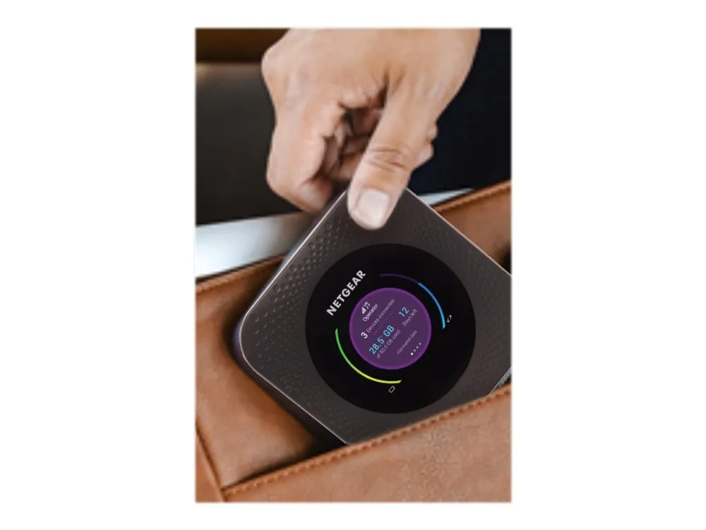 NETGEAR Nighthawk M1 Mobile Router - Mobilt hotspot - 4G LTE Advanced - 1 Gbps - 1GbE, Wi-Fi 5