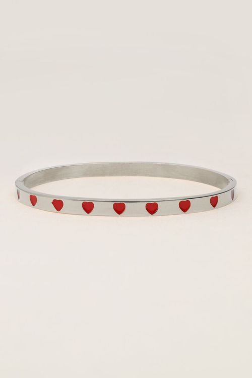 Bangle met rode hartjes