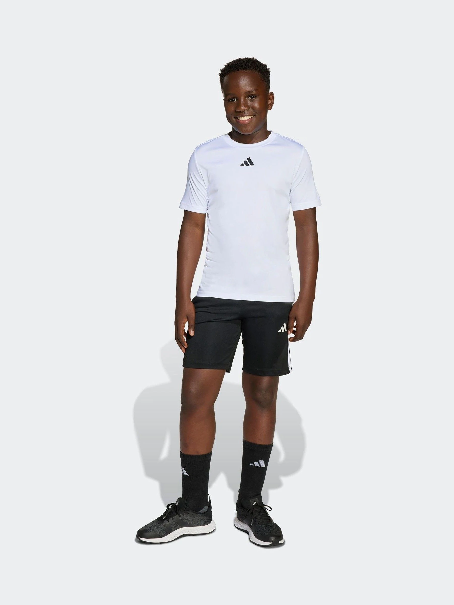 Wit - adidas Train Essentials 3-Strepen Kids T-shirt & Shorts Set