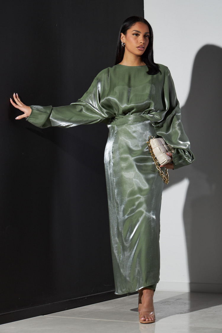 Abaya verte à empiècement à noué