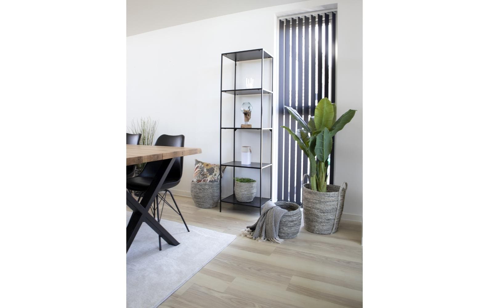 Regal Vita 170 x 51 cm, Schwarz<br>Standregal mit fünf Ablagen