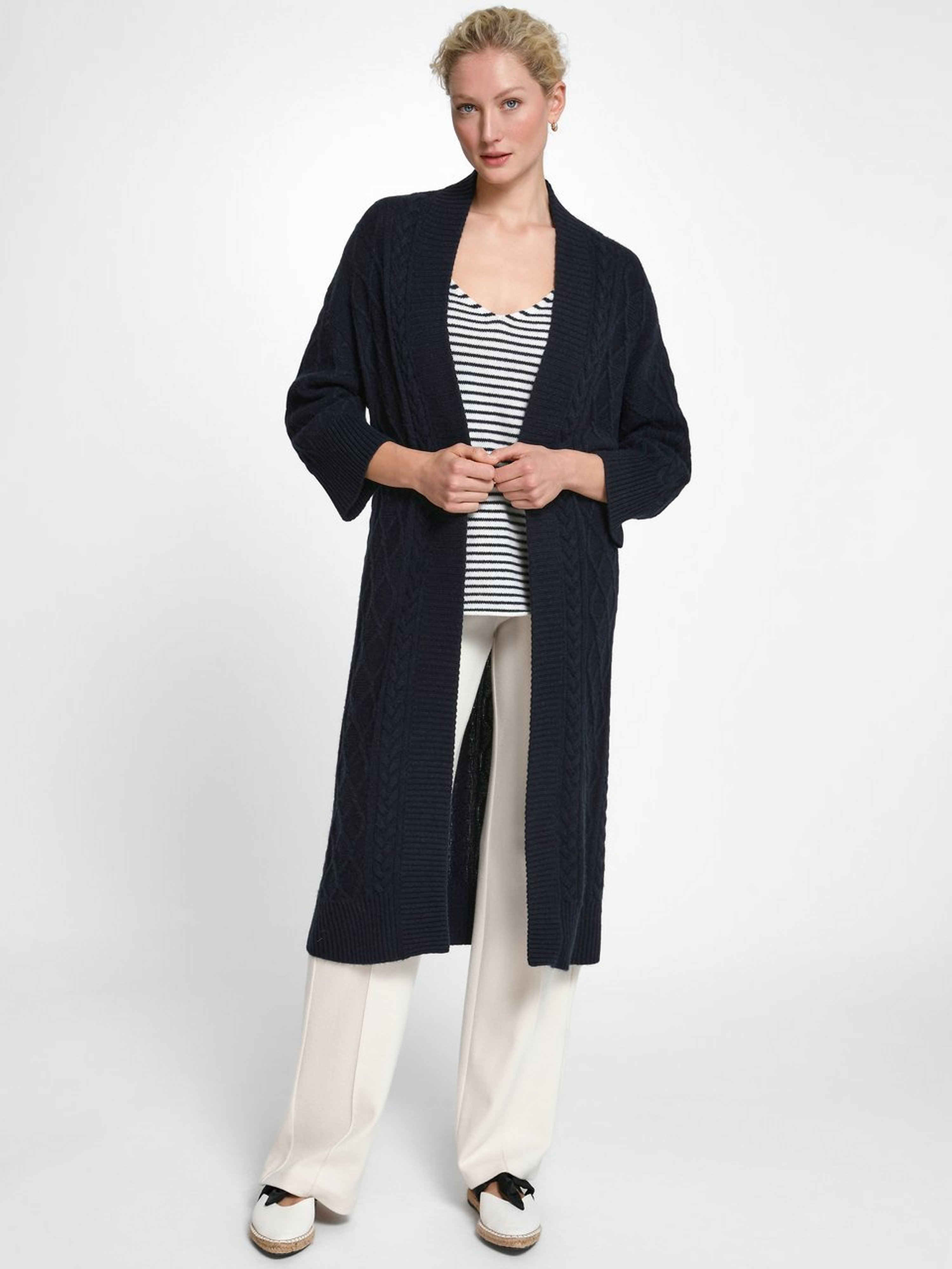 Strickmantel aus 100% Premium-Kaschmir