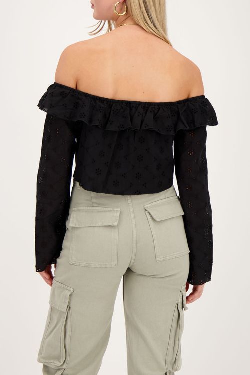 Zwarte off-shoulder top met broderie en strikdetail
