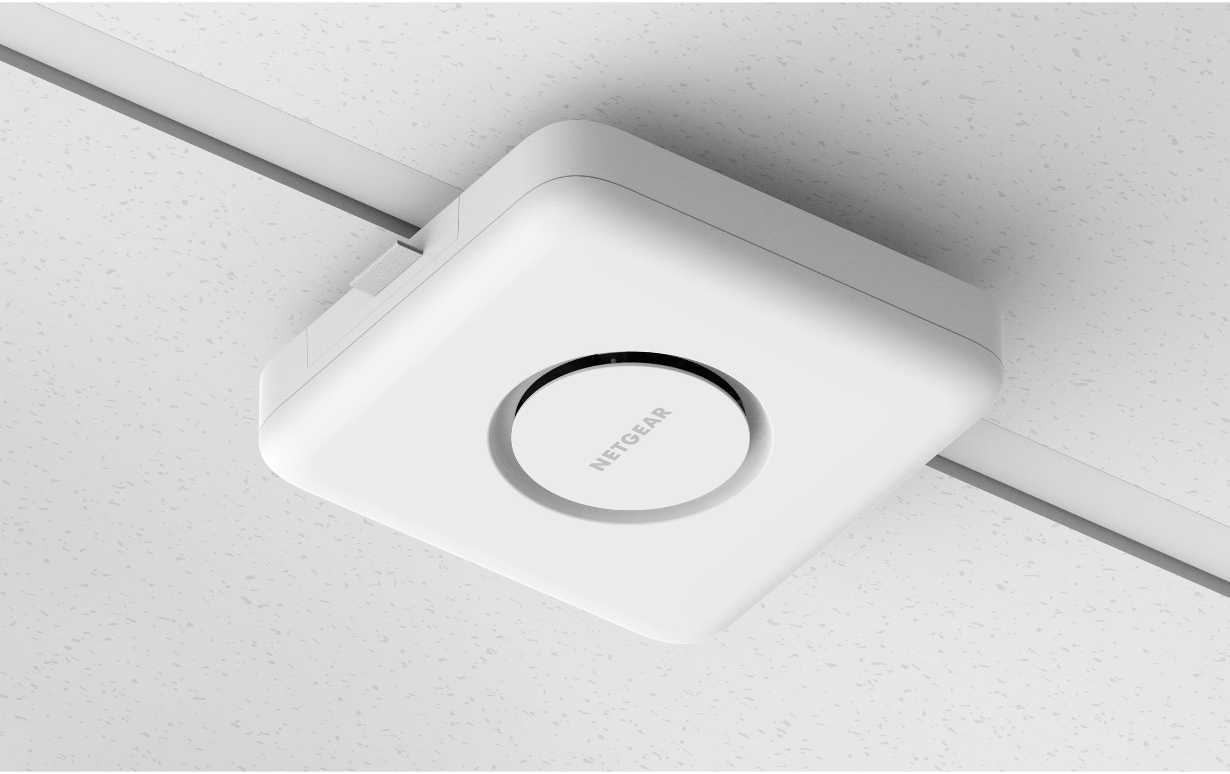 Access Point WBE750 Insight Manageable WiFi 7<br>Tri-Band PoE++10G Insight verwaltbarer WiFi 7 Access Point