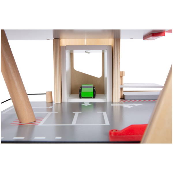 small footsmall foot   Parkhaus Premium