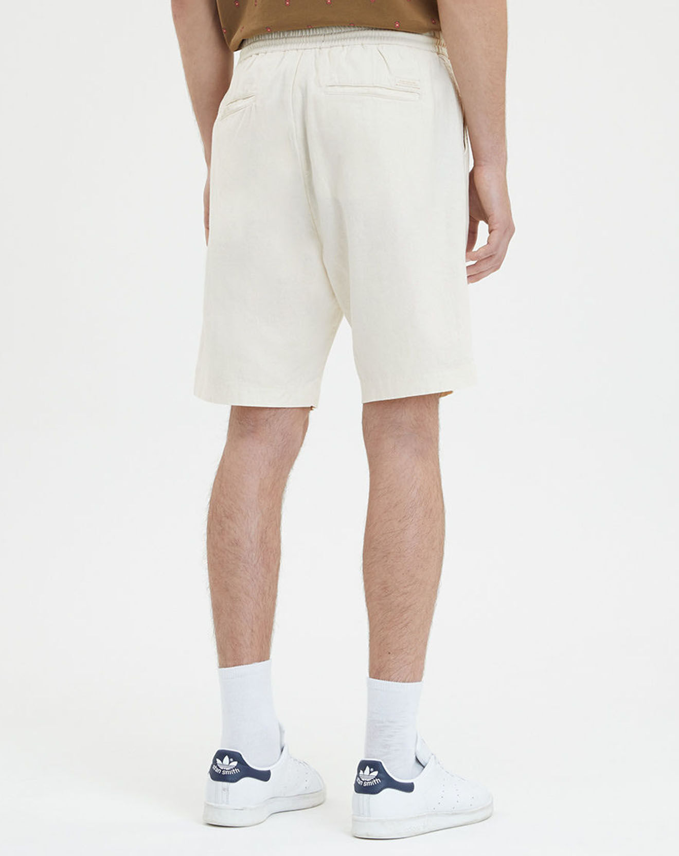 Scotch & Soda Bermuda en Coton bio & Lin Regular Fit élastique écru