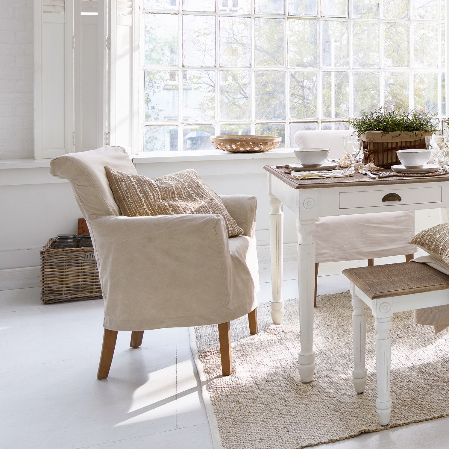Stuhl Amherst beige