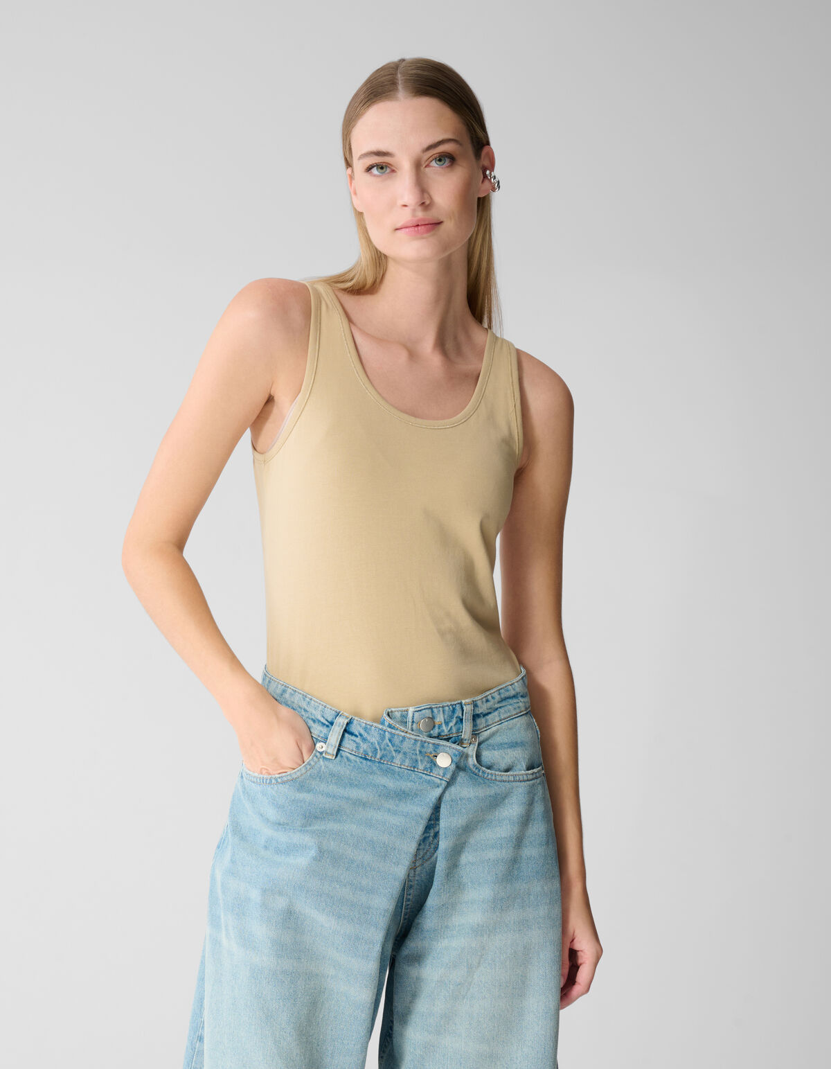 Basis Tanktop Beige