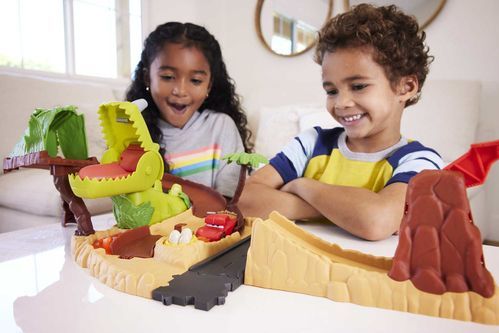Disney Pixar Cars Disney en Pixar Cars Op Weg Dinopark Speelset
