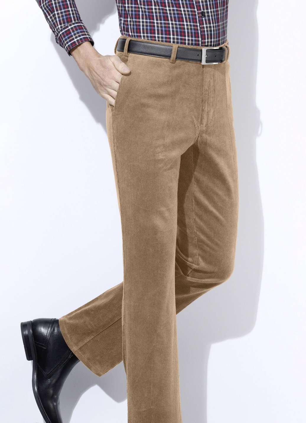 Cordhose mit Dehnbund in 3 Farben