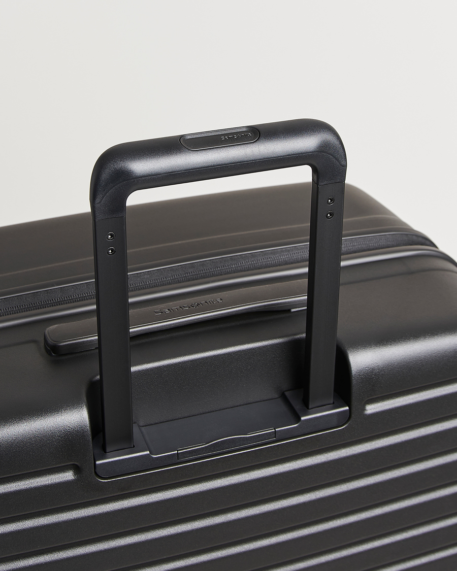 Samsonite Restackd Spinner Check-In Black