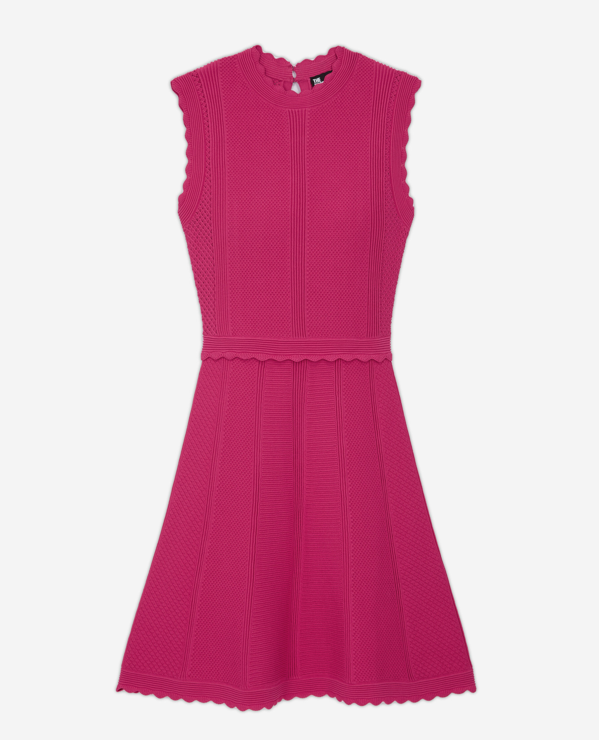 Robe courte rose en maille ajourée