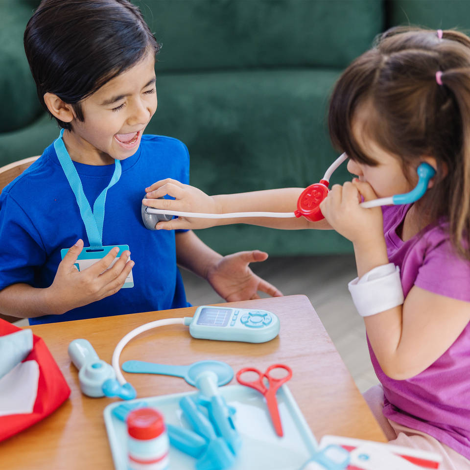 Melissa & Doug dokter speelset inclusief opbergtas 25-delig