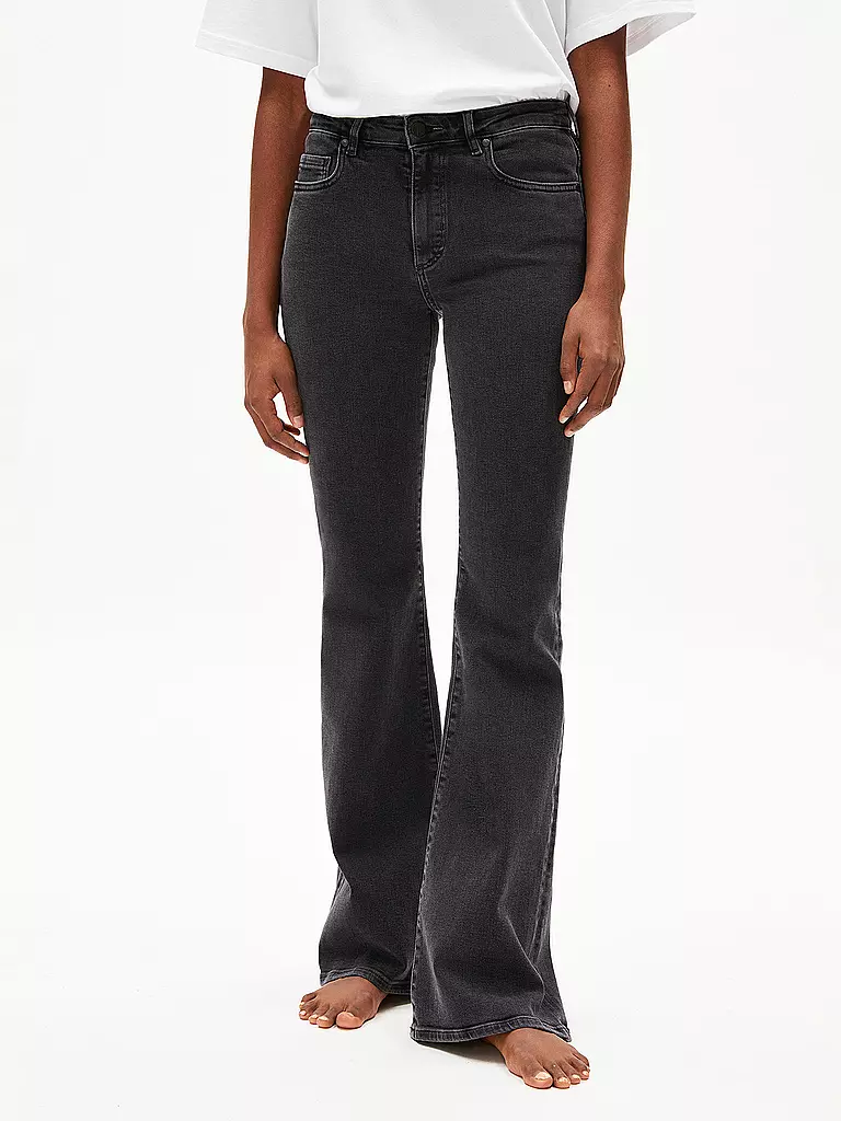 ARMEDANGELS Jeans Flared Fit ANAMAA schwarz