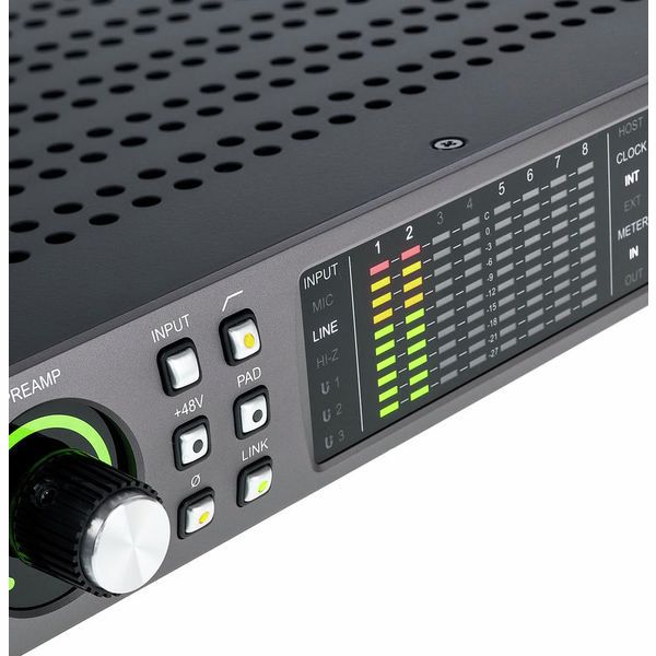 Universal Audio Apollo x8