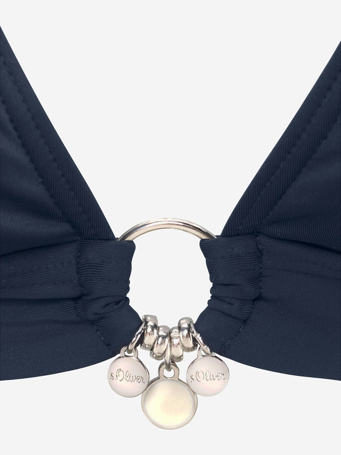 Bikini triangle juste magnifique