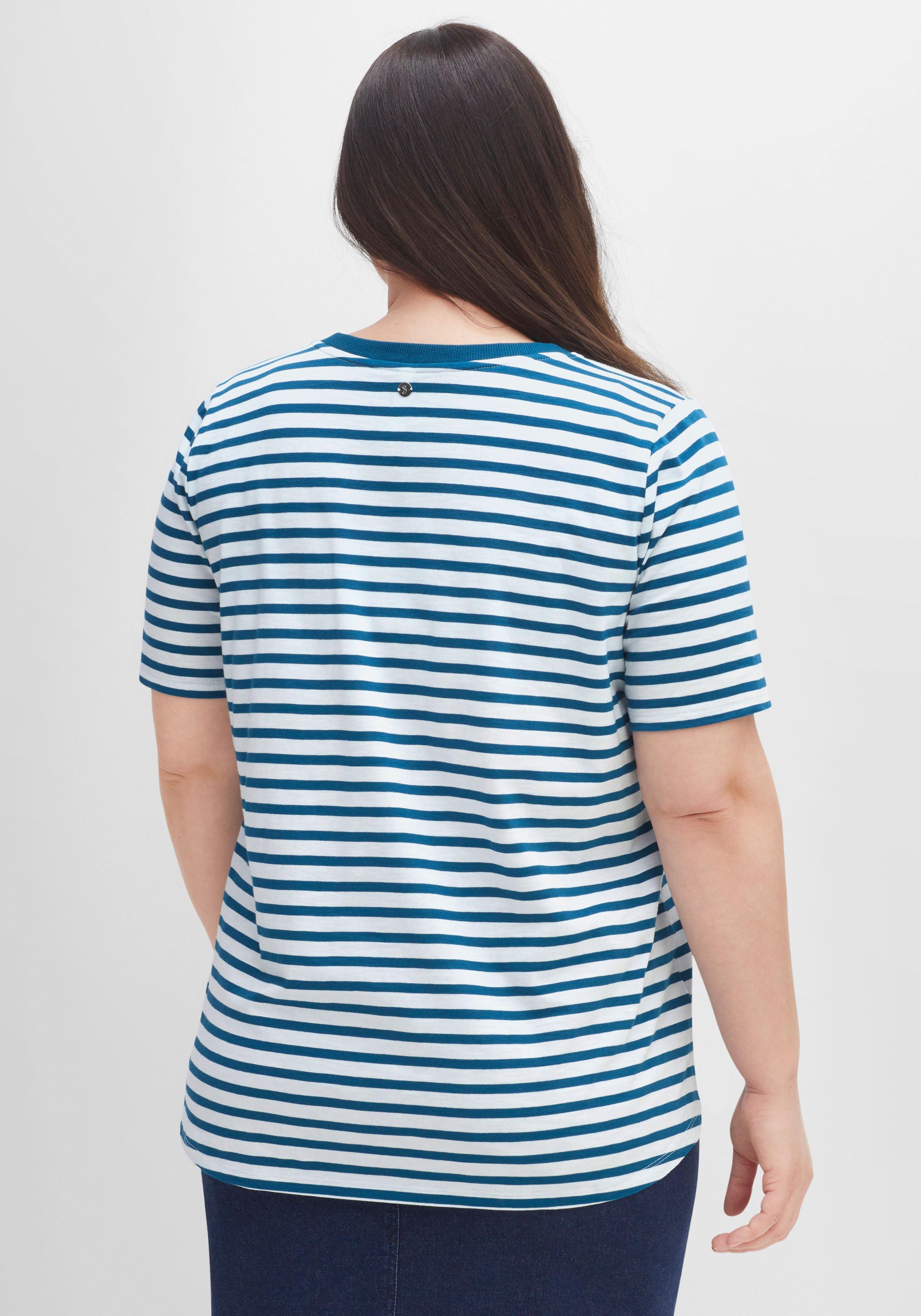 Shirt mit V-Ausschnitt und Ringeln