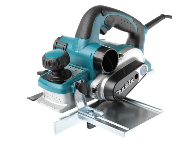 MAKITA høvl 1050W 82mm KP0810C